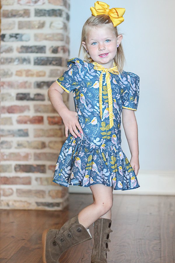 Falleyn girls dress bird print front