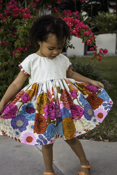 Chloe Dress FREE Sewing Pattern | Vintage Little Lady